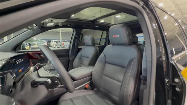 new 2025 Chevrolet Traverse car, priced at $49,511