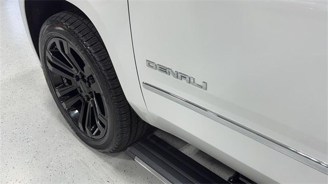 used 2020 GMC Yukon car, priced at $41,979