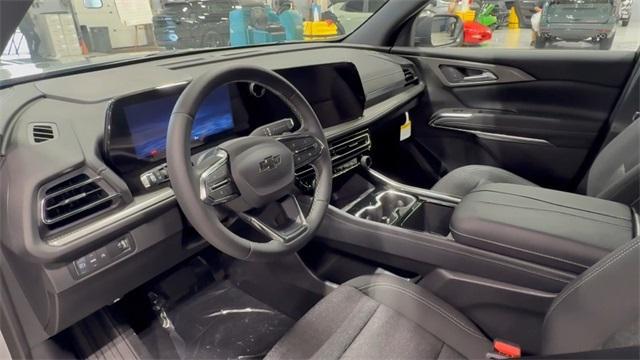 new 2025 Chevrolet Traverse car, priced at $41,892