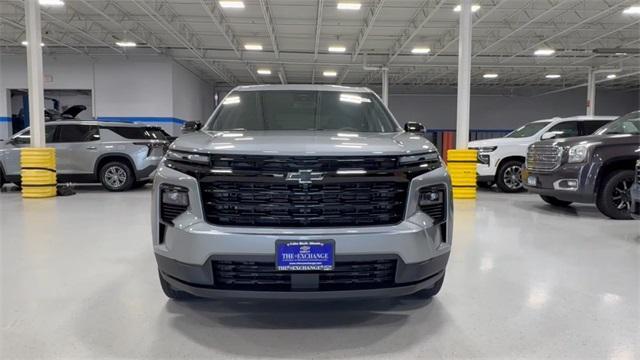 new 2025 Chevrolet Traverse car, priced at $41,892