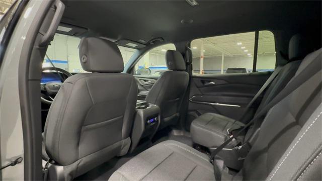 new 2025 Chevrolet Traverse car, priced at $41,892