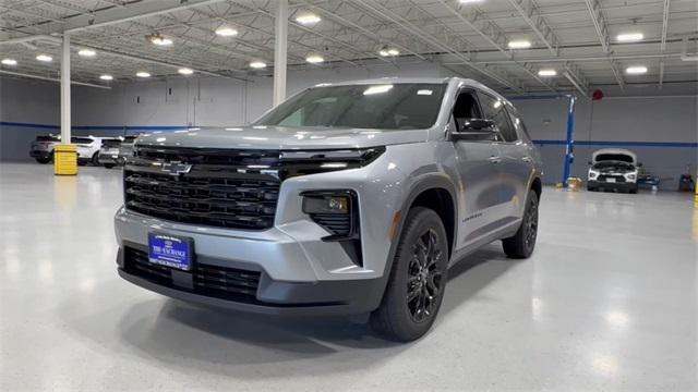 new 2025 Chevrolet Traverse car, priced at $41,892