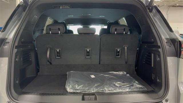new 2025 Chevrolet Traverse car, priced at $41,892