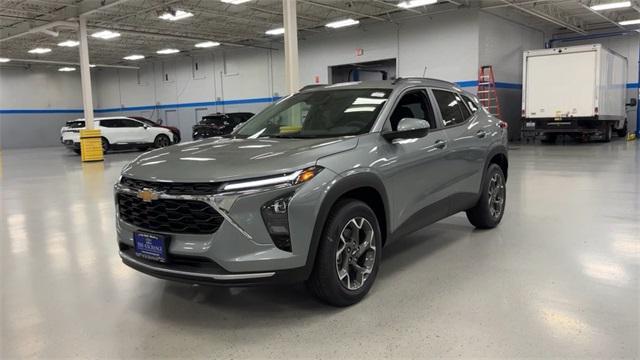 new 2025 Chevrolet Trax car, priced at $24,528