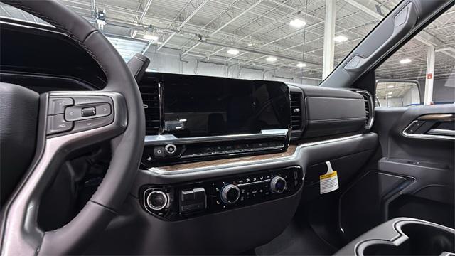 new 2025 Chevrolet Silverado 1500 car, priced at $48,190