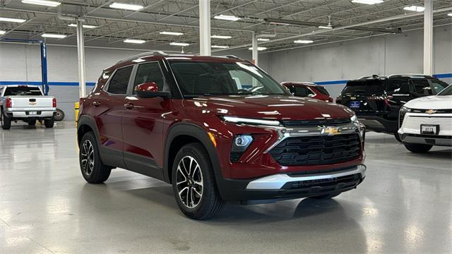 new 2025 Chevrolet TrailBlazer car, priced at $25,494