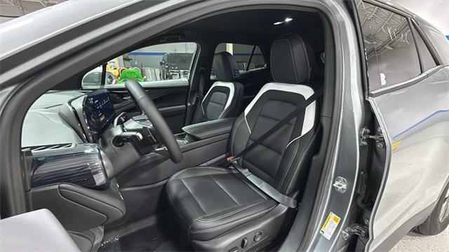 new 2025 Chevrolet Blazer EV car, priced at $43,380
