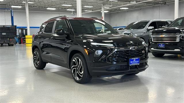 new 2025 Chevrolet TrailBlazer car, priced at $27,052