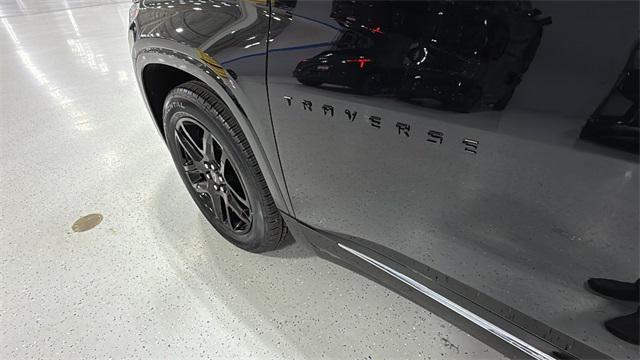 used 2019 Chevrolet Traverse car, priced at $30,599