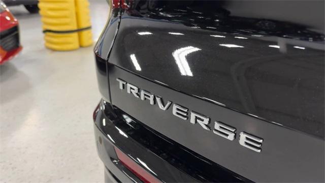 new 2025 Chevrolet Traverse car, priced at $54,995