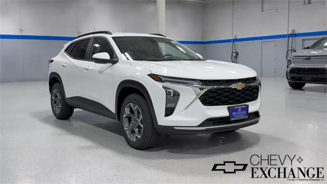 new 2025 Chevrolet Trax car, priced at $23,685