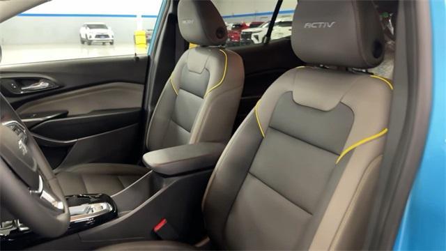 new 2025 Chevrolet Trax car, priced at $25,585