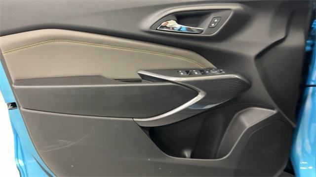 new 2025 Chevrolet Trax car, priced at $25,585