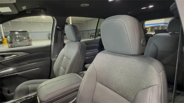 new 2026 Chevrolet Traverse car, priced at $43,695