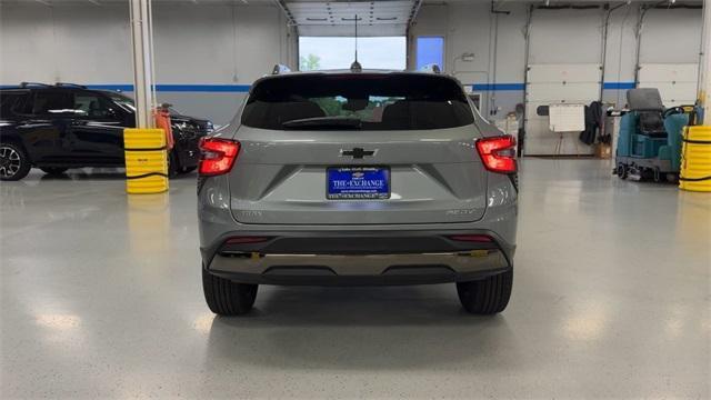 new 2025 Chevrolet Trax car, priced at $24,633