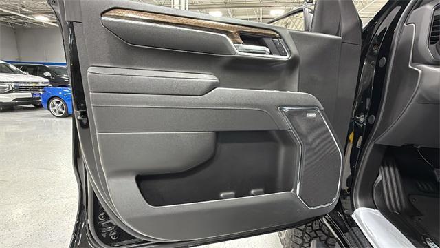 new 2025 Chevrolet Silverado 1500 car, priced at $74,680