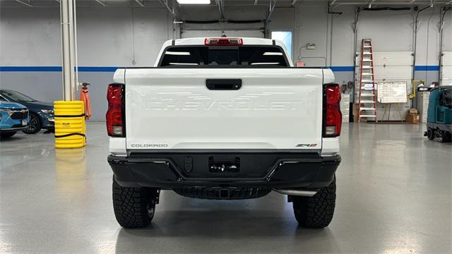 new 2024 Chevrolet Colorado car, priced at $48,633