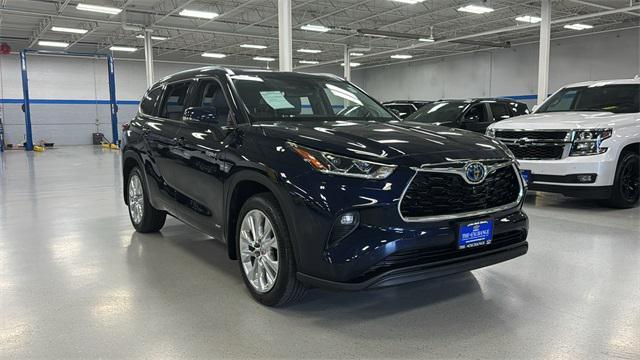 used 2021 Toyota Highlander Hybrid car, priced at $43,459