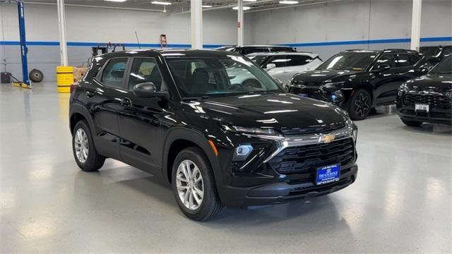 new 2025 Chevrolet TrailBlazer car, priced at $23,025