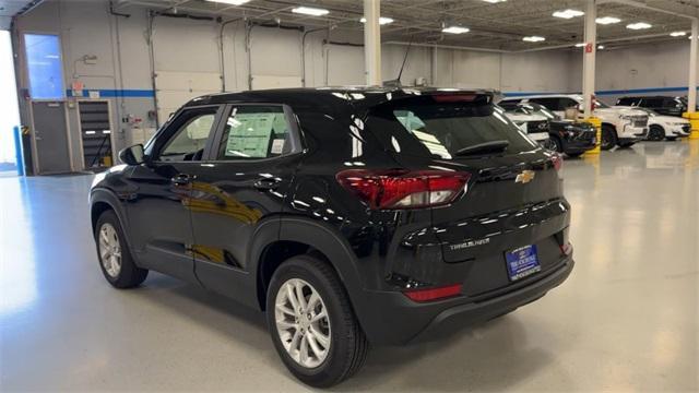 new 2025 Chevrolet TrailBlazer car, priced at $23,025