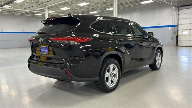 used 2020 Toyota Highlander car, priced at $29,666