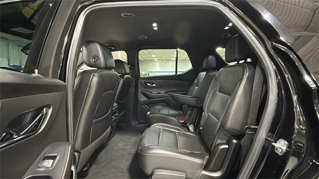 used 2022 Chevrolet Traverse car, priced at $29,799