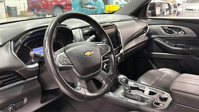 used 2022 Chevrolet Traverse car, priced at $29,799
