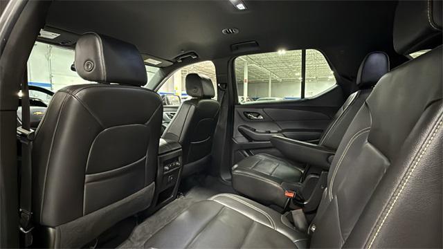 used 2022 Chevrolet Traverse car, priced at $29,799