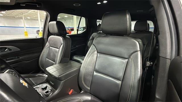 used 2022 Chevrolet Traverse car, priced at $29,799