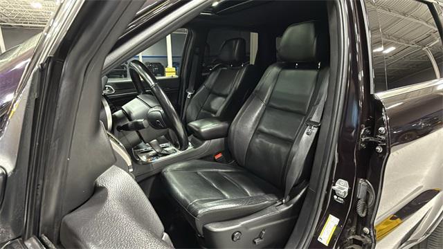 used 2021 Jeep Grand Cherokee car, priced at $27,199