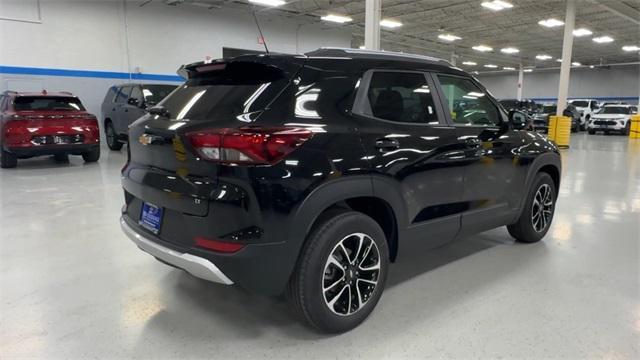 new 2025 Chevrolet TrailBlazer car, priced at $27,185