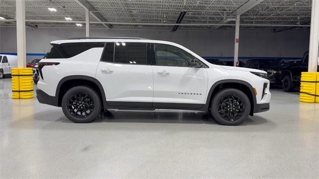 new 2026 Chevrolet Traverse car, priced at $43,086