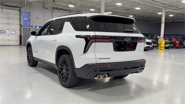 new 2026 Chevrolet Traverse car, priced at $43,086