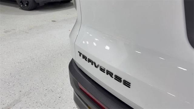 new 2026 Chevrolet Traverse car, priced at $43,086