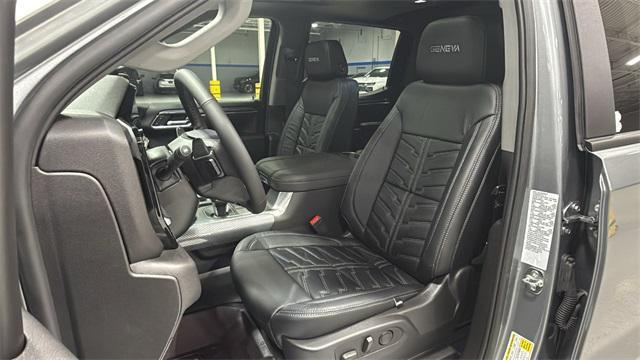 new 2025 Chevrolet Silverado 1500 car, priced at $75,686