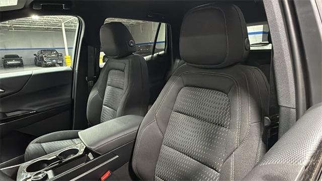 new 2026 Chevrolet Equinox car, priced at $28,575