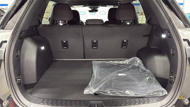 new 2026 Chevrolet Equinox car, priced at $28,575