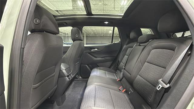 new 2026 Chevrolet Equinox car, priced at $33,227