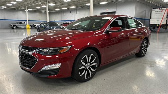 new 2025 Chevrolet Malibu car, priced at $28,561