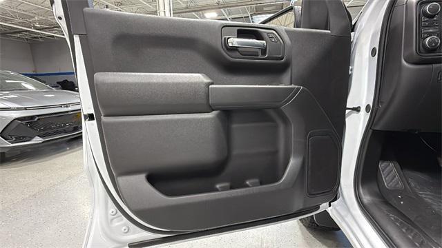 new 2025 Chevrolet Silverado 1500 car, priced at $50,673