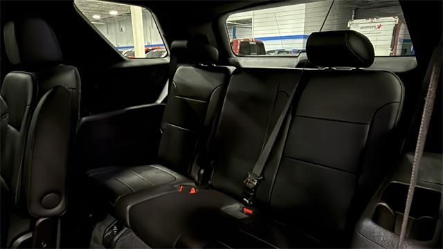 used 2022 Chevrolet Traverse car, priced at $31,459