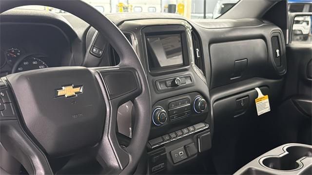 new 2025 Chevrolet Silverado 2500 car, priced at $50,334