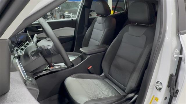 new 2025 Chevrolet Trax car, priced at $23,190