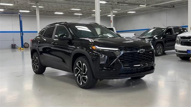 new 2025 Chevrolet Trax car, priced at $25,578