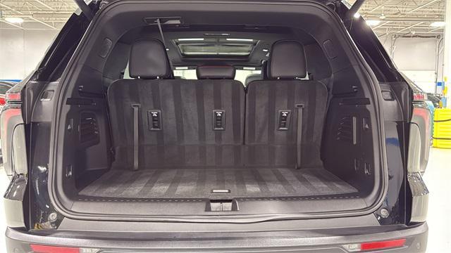 used 2024 Chevrolet Traverse car, priced at $47,199