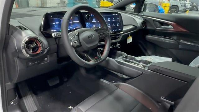 new 2025 Chevrolet Equinox EV car, priced at $39,985