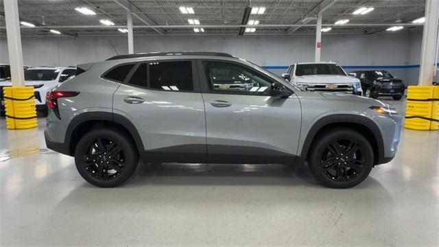 new 2025 Chevrolet Trax car, priced at $25,190