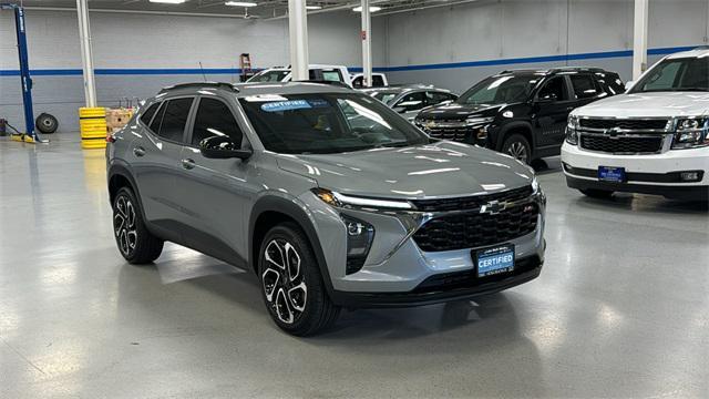 used 2025 Chevrolet Trax car, priced at $24,450