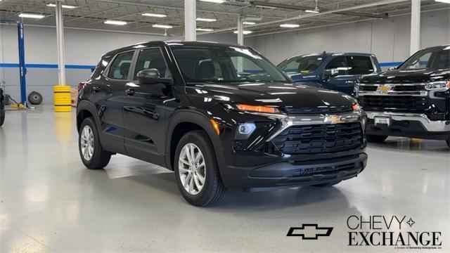 new 2025 Chevrolet TrailBlazer car, priced at $24,025