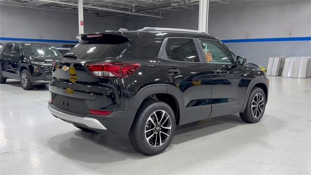 new 2026 Chevrolet TrailBlazer car, priced at $27,181